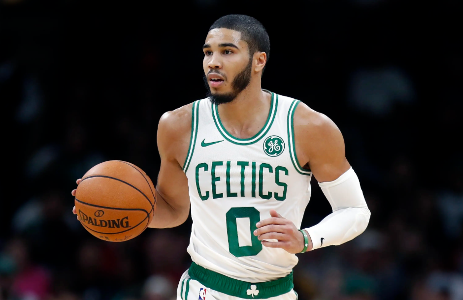 老大重伤，老三被交易，本以为你们要摆烂，老二却强势带队夺冠