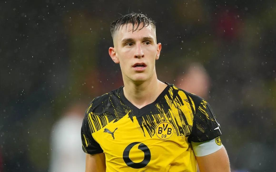 回声报：格伊接近转会曼城后，红军潜在