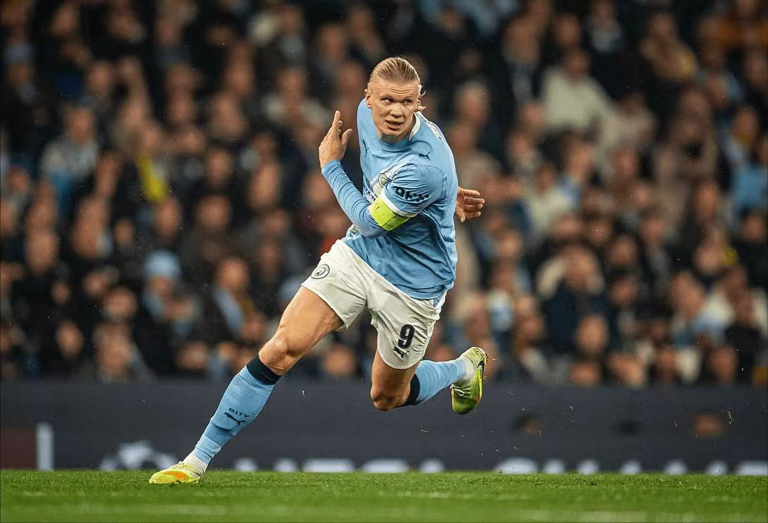 力压凯恩姆巴佩，他的进球效率有多恐