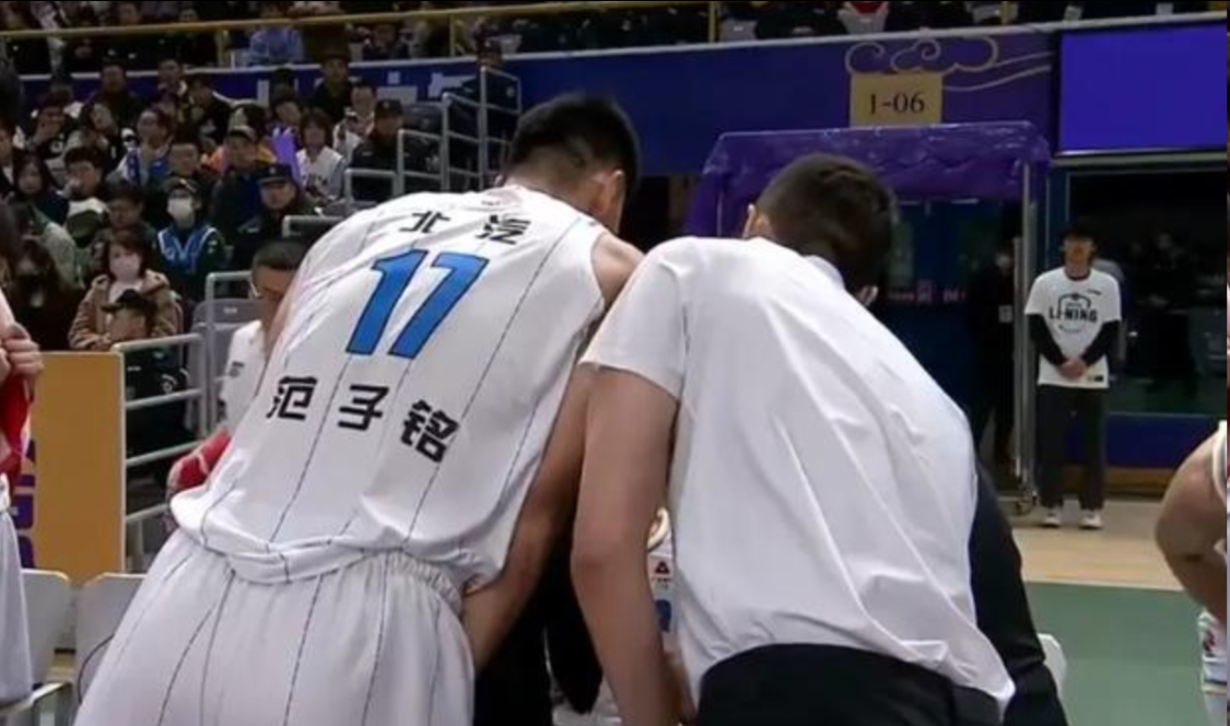 连续被弃用！北京队脓包找到了，许利民亲手割掉，球迷：大快人心