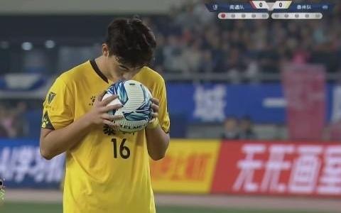 “苏超”带来了什么泰州队小将武之程：带动了江苏的GDP