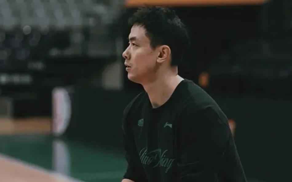 终于快复出了！官宣赵继伟通过体测，期待调动队友解决进攻问题！