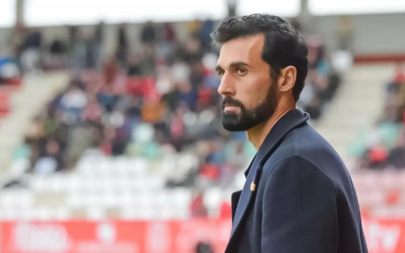 卡斯蒂亚被对手球迷称赞，称多年来在