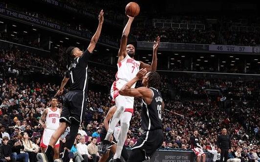 阿门汤普森23分杜兰特22+11火箭轻取篮网四连胜