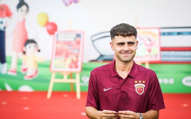 最多落后上海申花6分，不被人看好的