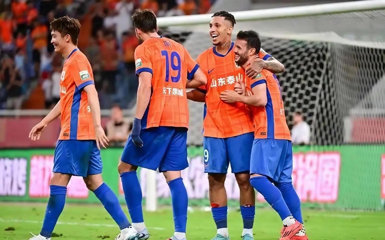 泰山队重磅换刀！洛佩斯离队，替身即将空降，联手克雷桑引爆中超