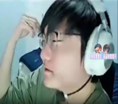 Tian回忆冰岛皇子:本来不想玩皇子,我们训练赛奇亚娜男刀80胜率