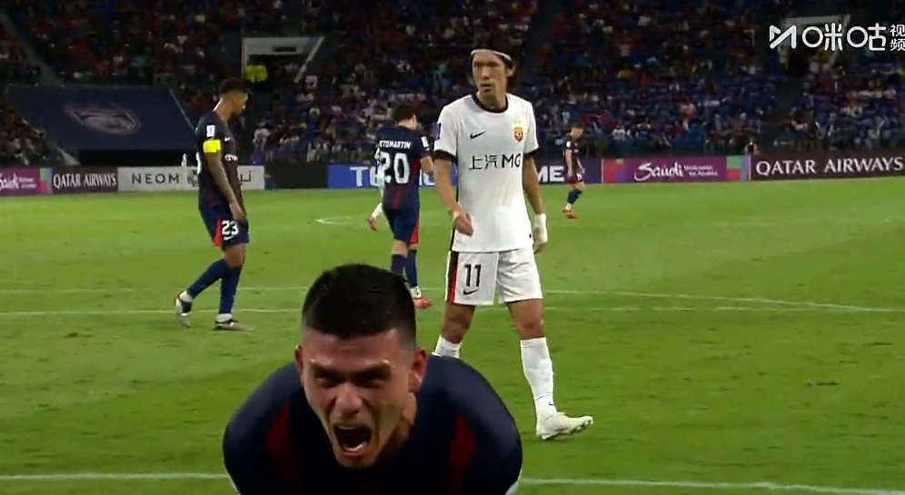 运气爆棚+4人伤退！中超冠军命太硬，解