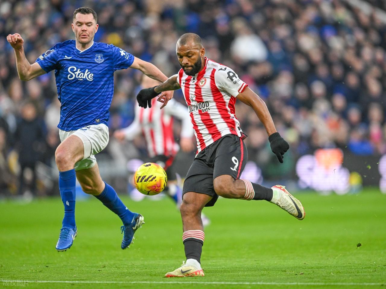 英超：狼队状态复苏，埃弗顿无力招架埃