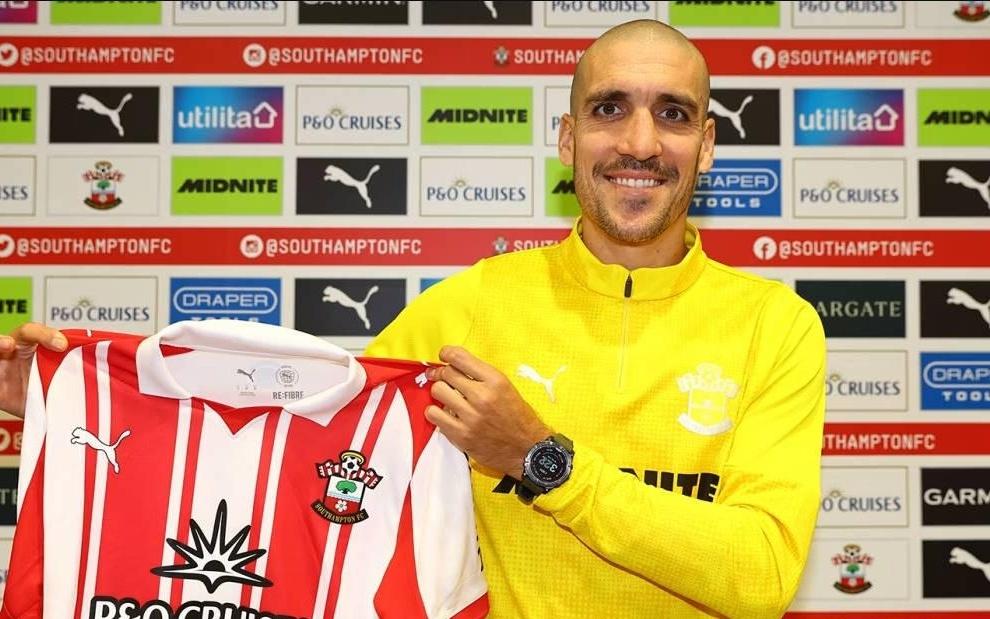 官方：34岁罗梅乌以自由身重返南安普