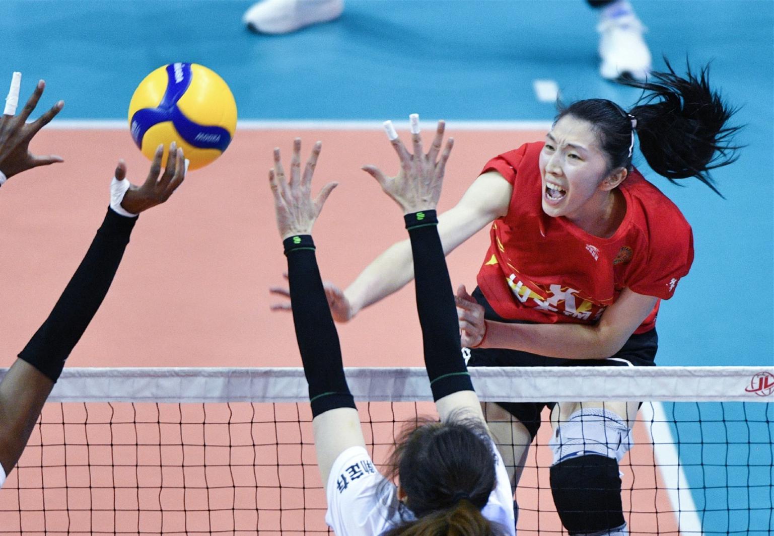 轰30分+关键分制胜！中国女排23岁1米89MVP闪耀：进决赛冲两连冠