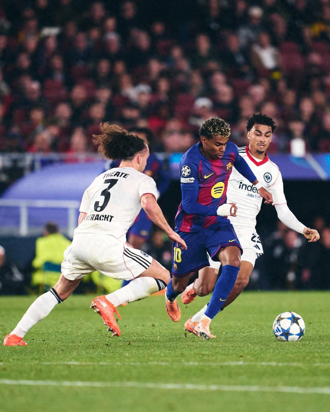 随着利物浦10绝杀，巴萨21翻盘，欧冠最