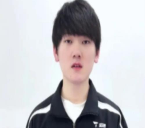 战胜G2后JackeyLove赛后发布视频：兄弟们都很激情啊下把继续加油