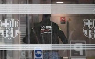 西媒：巴托梅乌雇佣公司操控社媒舆论