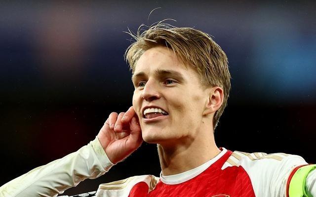 厄德高：阿森纳已准备好像上赛季那样击败曼城肩部很疼+正在恢复