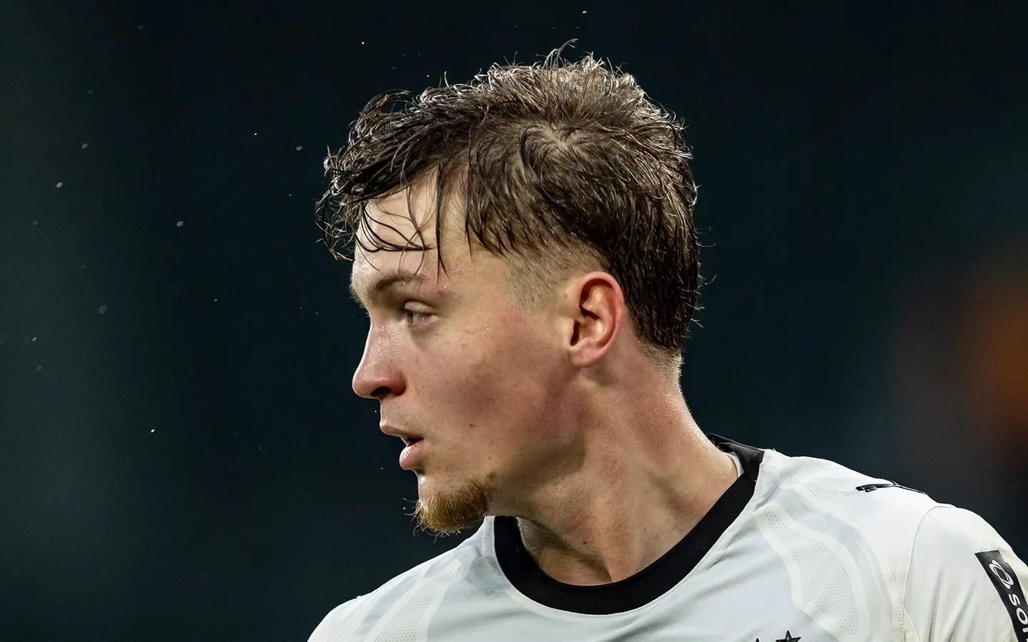 官方：诺丁汉森林签下门兴后卫卢卡内