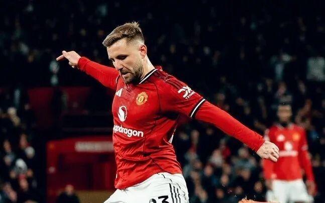 太阳报：对阵曼联的赛后，阿尔特塔完整