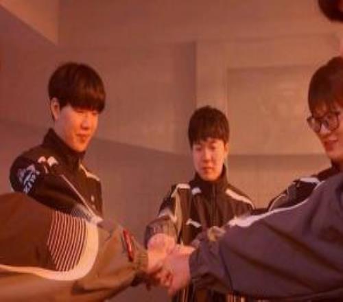 创造赛区历史iG成为S赛历史第一个17强