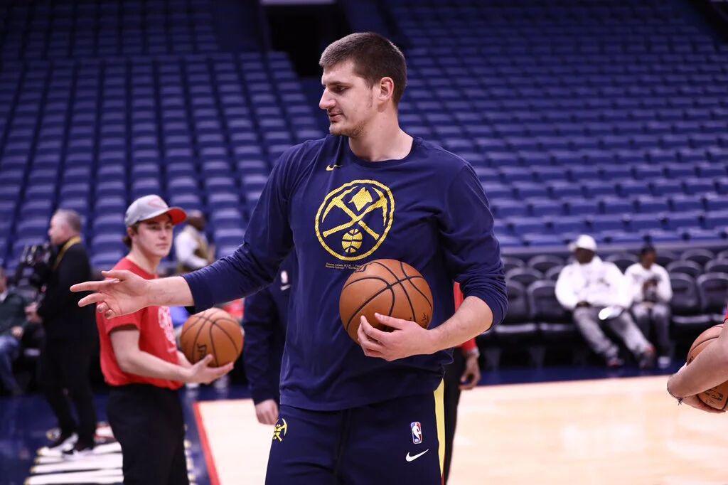 约基奇倒下了，这不仅是掘金的损失，更是NBA的损失