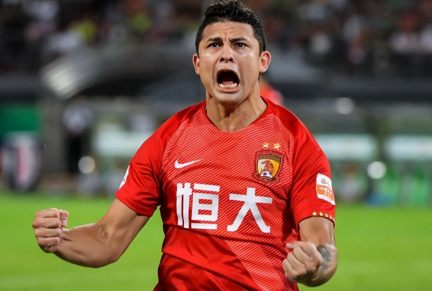 他刚出道时风头盖过王钰栋！如今效力五支球队，总共就破门一次