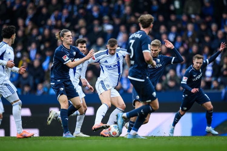 专访哲科：沙尔克04就是属于德甲的名