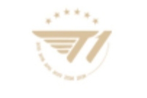 粉丝发现：T1六冠周边宣传图里的队标变成圆形星星环绕了