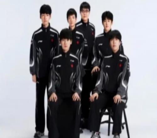 没赢过TES今年国际赛对战LCK战队三战全负，小局战绩07