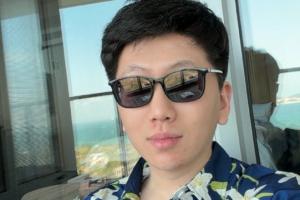 前iG分析师看爱笑在BLG落后时刷礼物：他们是LCK潜伏在LPL的内鬼吗