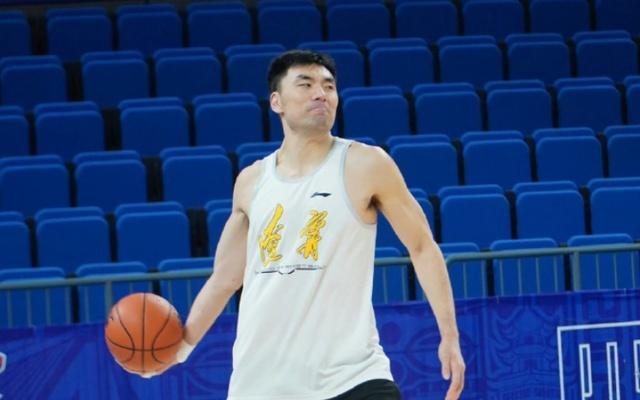 正式官宣！CBA魔兽完成签约，全力辅佐杨鸣，冲击前四