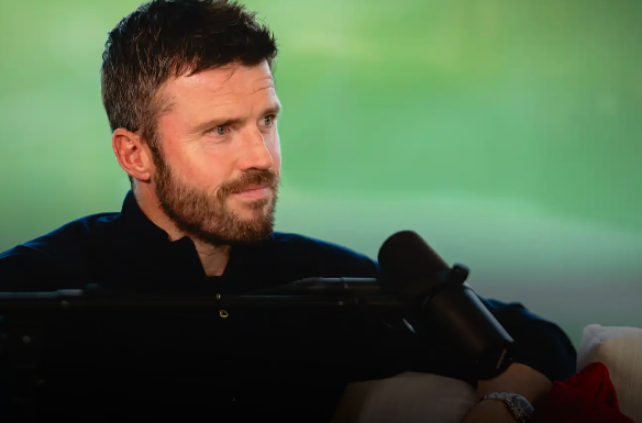 英超放弃索尔斯克亚，曼联为何选择卡