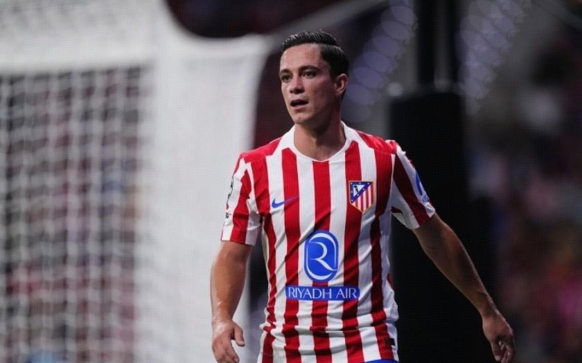 记者：罗马内部会议之后联系了拉斯帕多里的经纪人