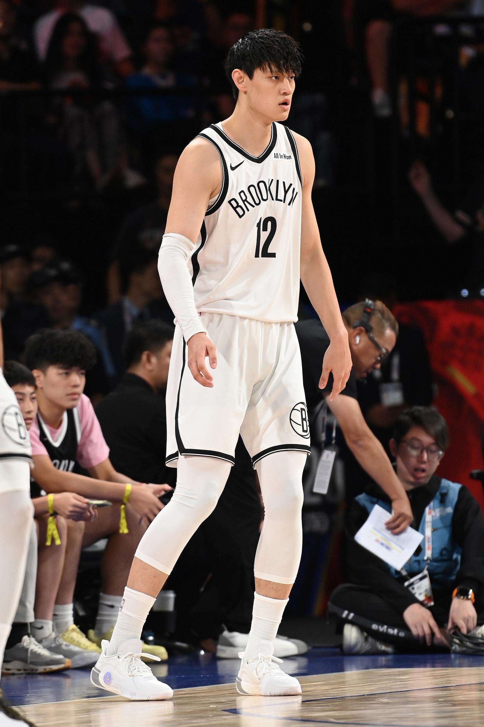 媒体人:曾凡博回来好好练,以后让他们用保障合同把你请回来