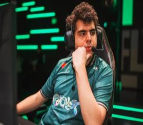 S15世界赛主题曲MV将延迟发布：Bwipo因性别歧视言论而被删除戏份