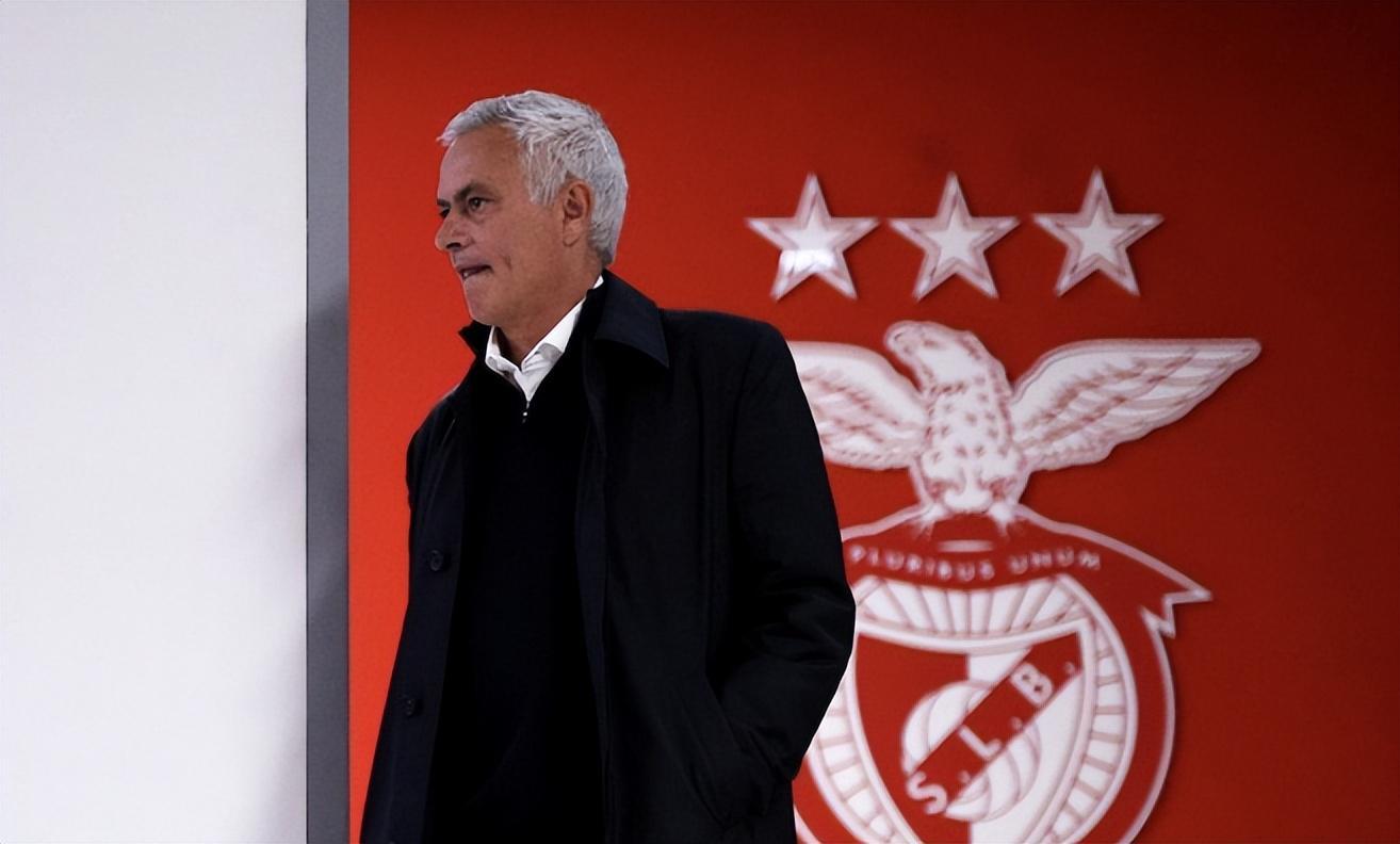 3队全胜+2队全败！欧冠最新积分榜出炉：英超霸榜前八，穆帅垫底