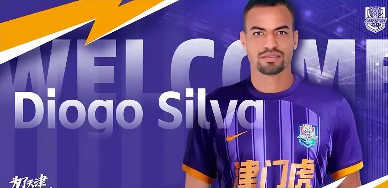 卡隆在蓉城下赛季去留引发热议，球迷