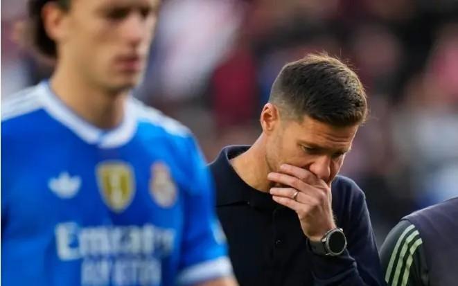 马卡记者：本轮欧冠是阿隆索未来的关