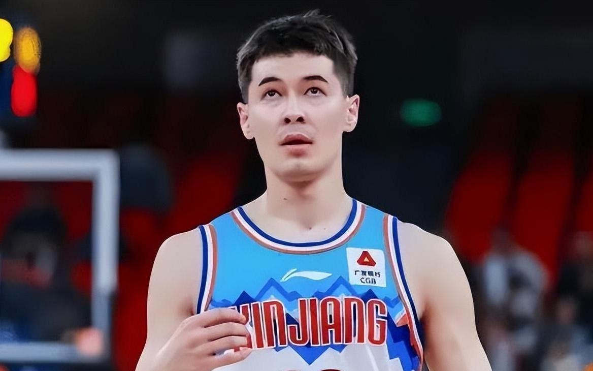 新疆男篮已4连败，球队目前仍没有回暖的迹象，接下来怎么办