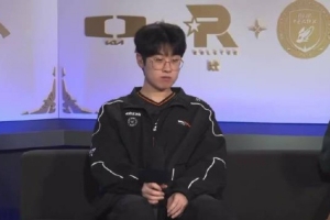 Zeus谈26年新阵容：配合不多也能感受到是有潜质的队伍有些期待