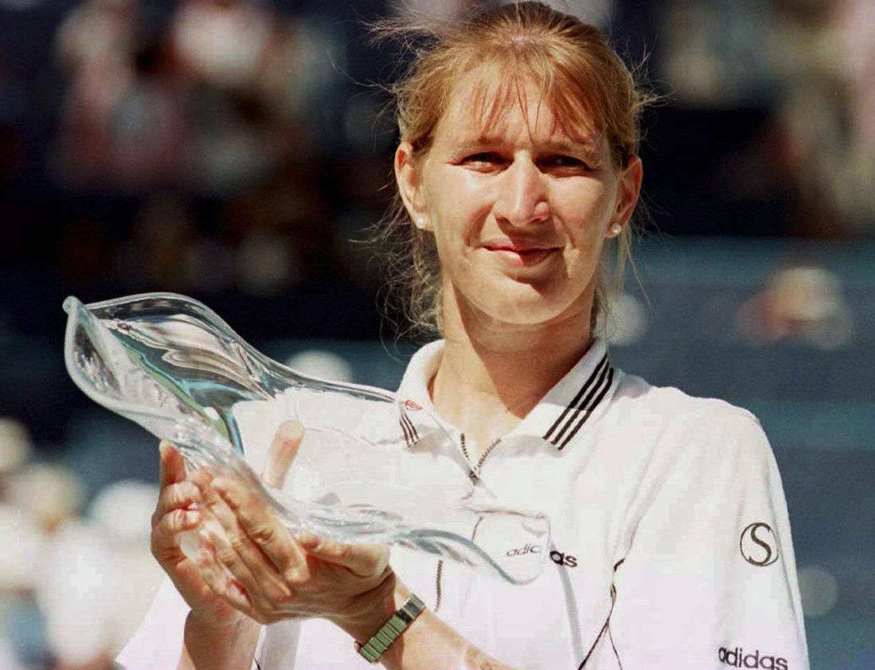 夺阳光双冠难有三人均不止一次做到！