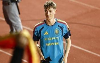 赫伊森:在皇马表现不好会遭到批评并恐慌,但单场不决定一切