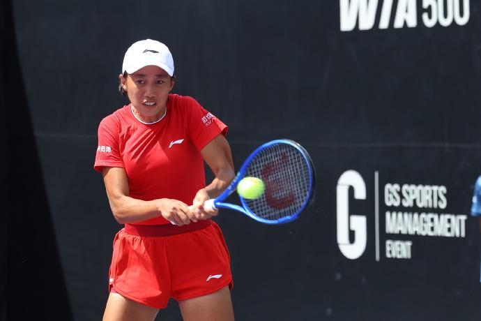 浪费好签王欣瑜单双打均首轮游！