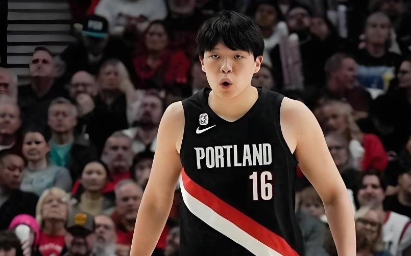 杨瀚森第5次0分：仅95秒后三节被弃用NBA生涯三分合计21中3