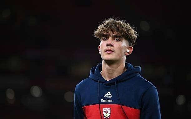 15岁302天,道曼成为阿森纳队史最年轻的首发球员
