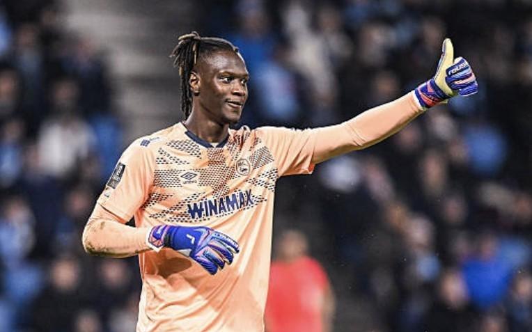 勒阿弗尔门将谈扑点：我是巴黎球迷，看过杜埃对利物浦的罚球