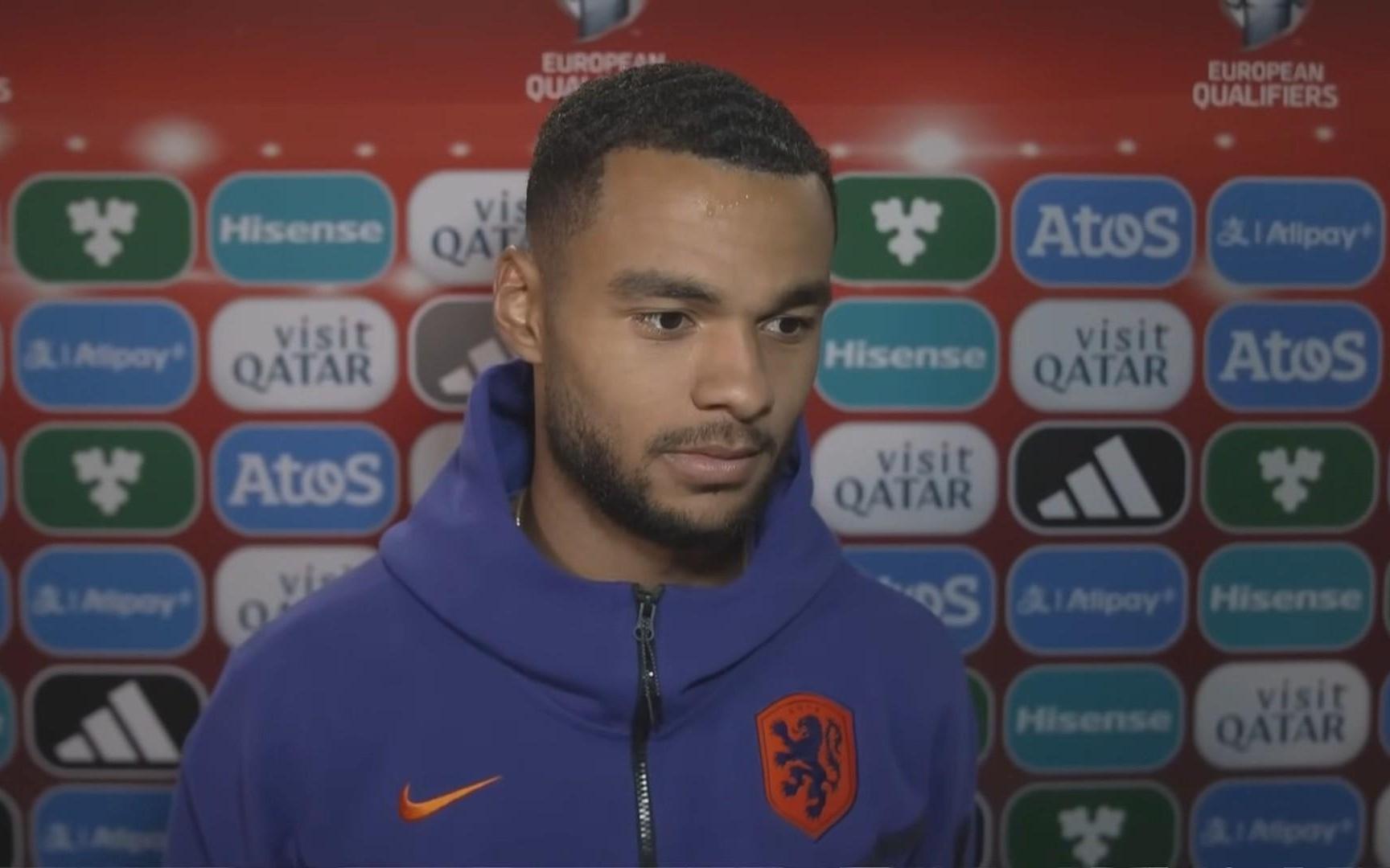 加克波：中场休息我们交流了出现的问