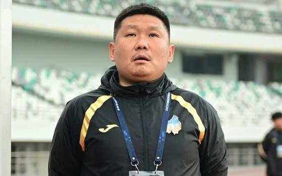 重庆不讲情怀,刘建业把弱旅带到第6经验不如张外龙3将非卖品