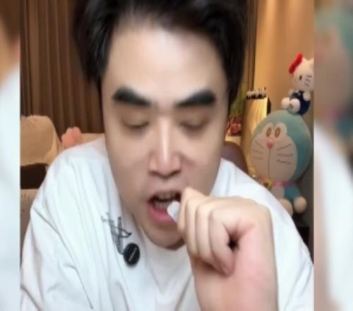 朱开：GEN确实强但没到颁冠军的程度！AL不抽T1进四强没太大问题