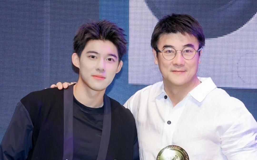 李嗣镕：球迷喜欢我帅我没压力，来中超让我有了家乡感觉