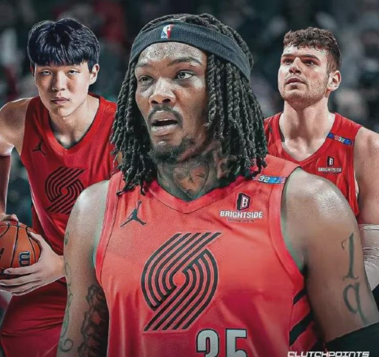 拼了！杨瀚森滑铲第一壮汉！开拓者28岁中锋突发伤病