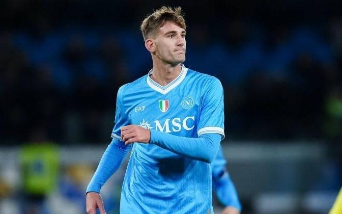 迪马济奥：那不勒斯考虑用卢卡交换利雅得新月前锋莱昂纳多